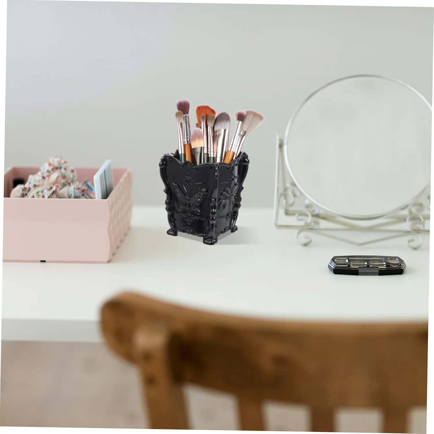 Angoily 2pcs Makeup Brush Organizer Planter Pot Brush Cups Make up Brush Holder Organizer Carved Storage Bin