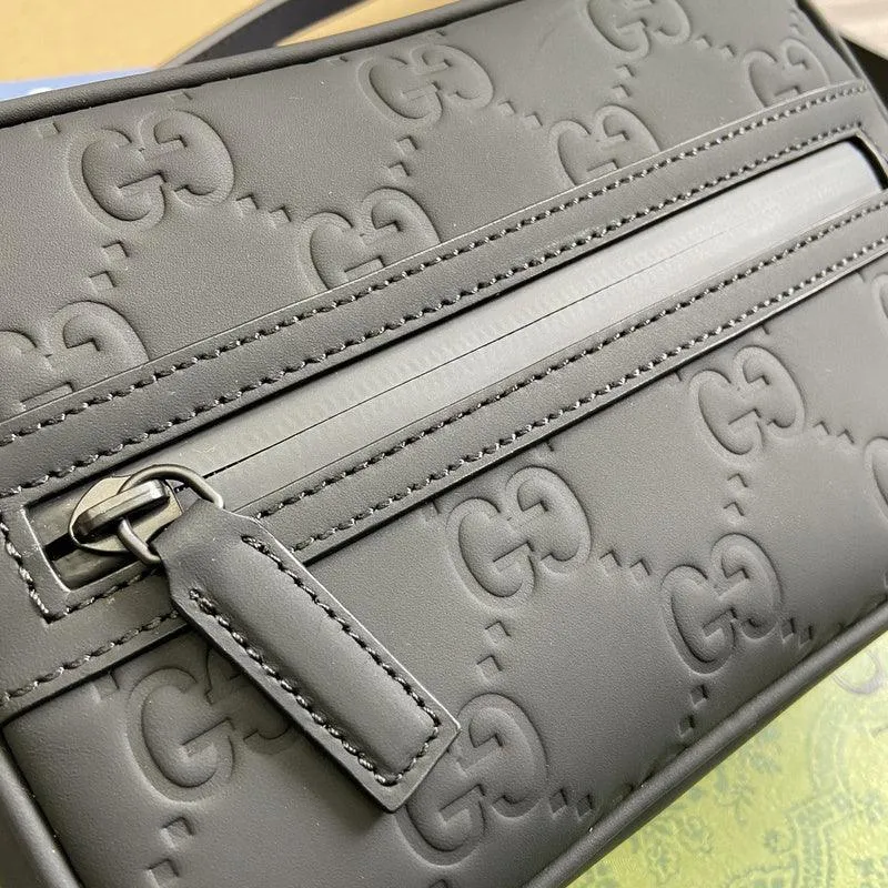 Charm - GG Bags - 069