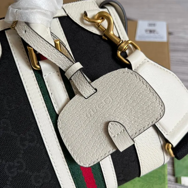 Charm - GG Bags - 1115