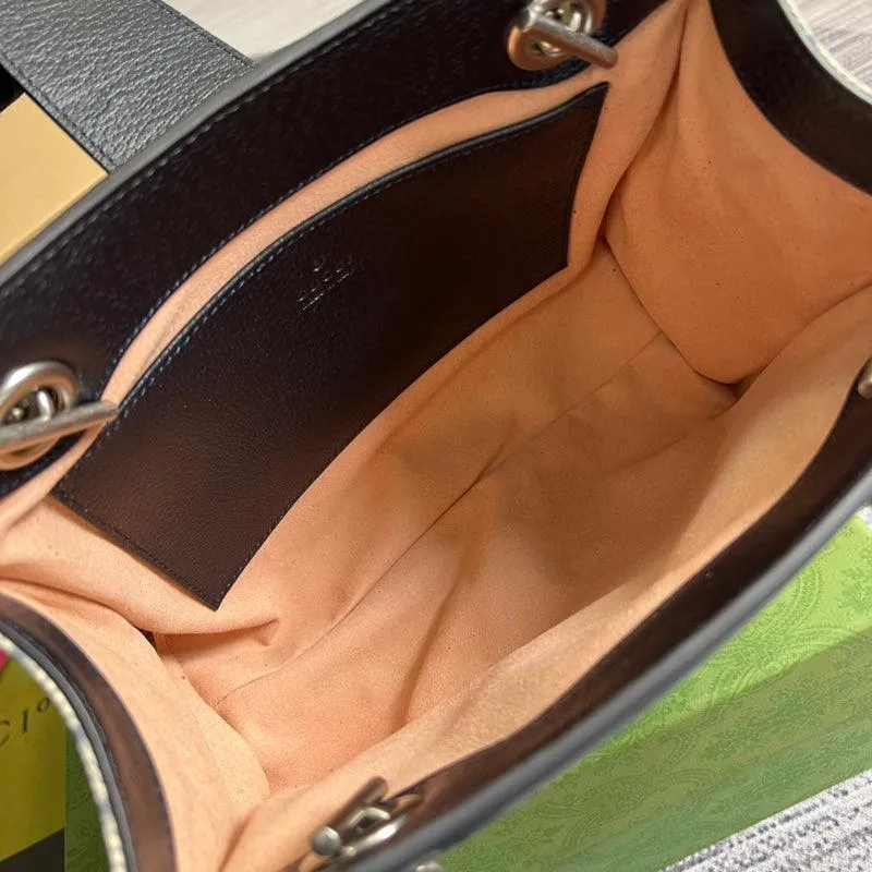Charm - GG Bags - 1400