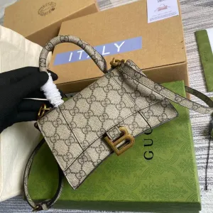 Charm - GG Bags - 1615