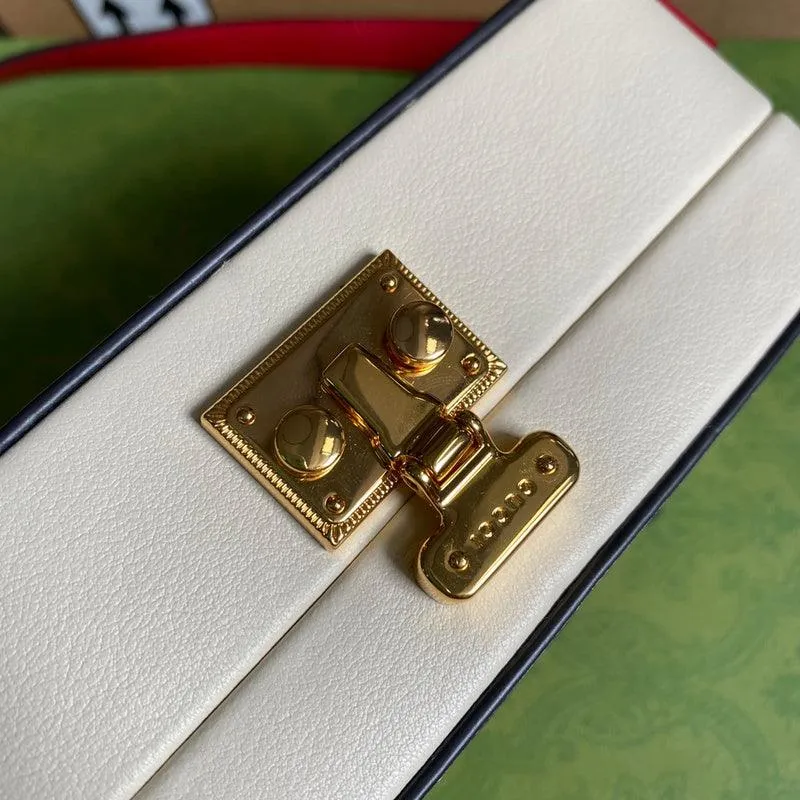 Charm - GG Bags - 1884