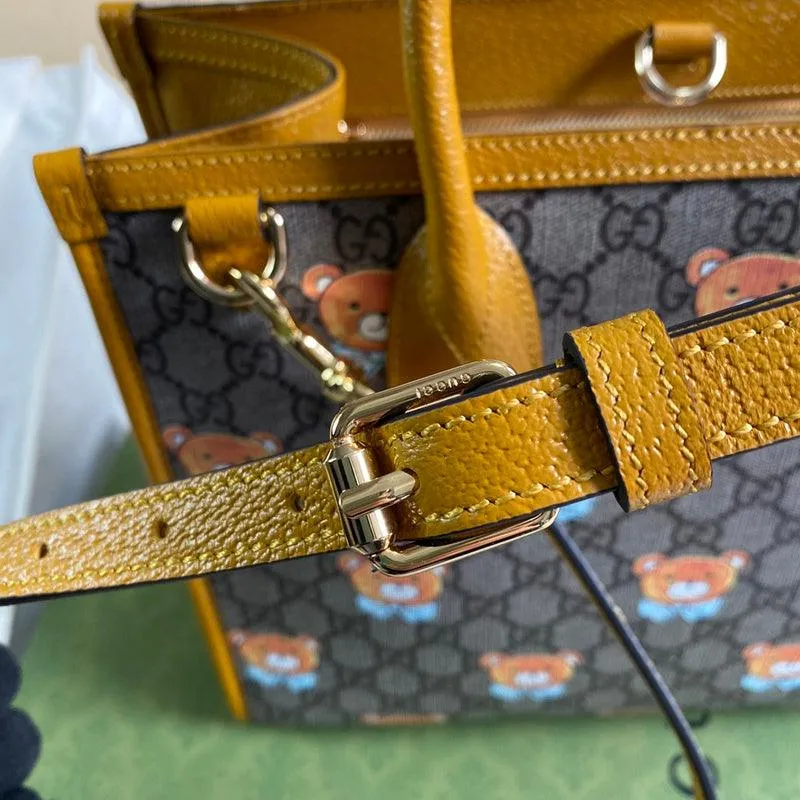 Charm - GG Bags - 2136