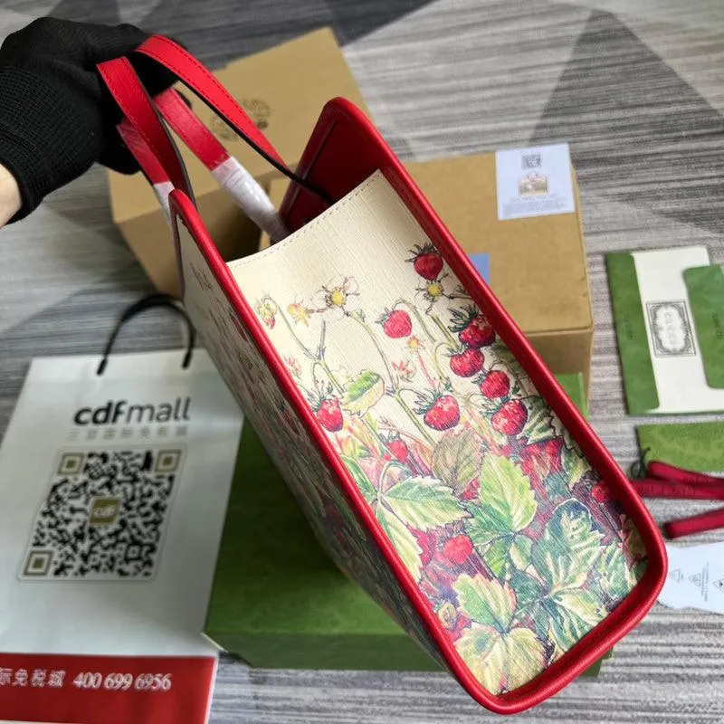Charm - GG Bags - 977