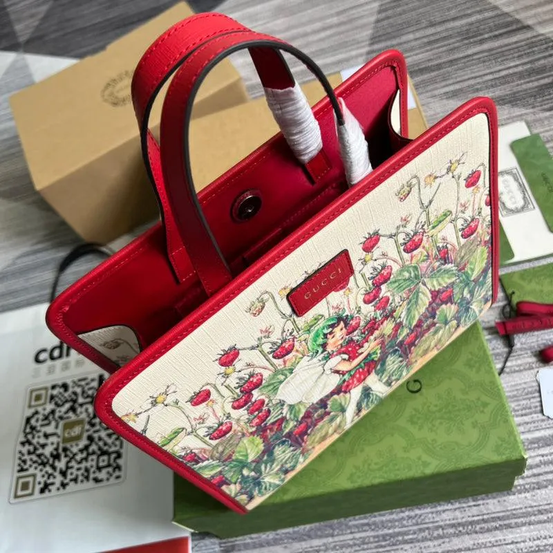 Charm - GG Bags - 977