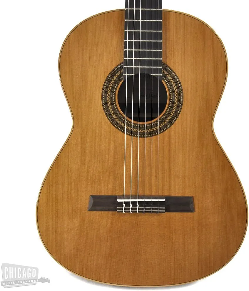 Hofner HOF-HZ27 Classical Guitar