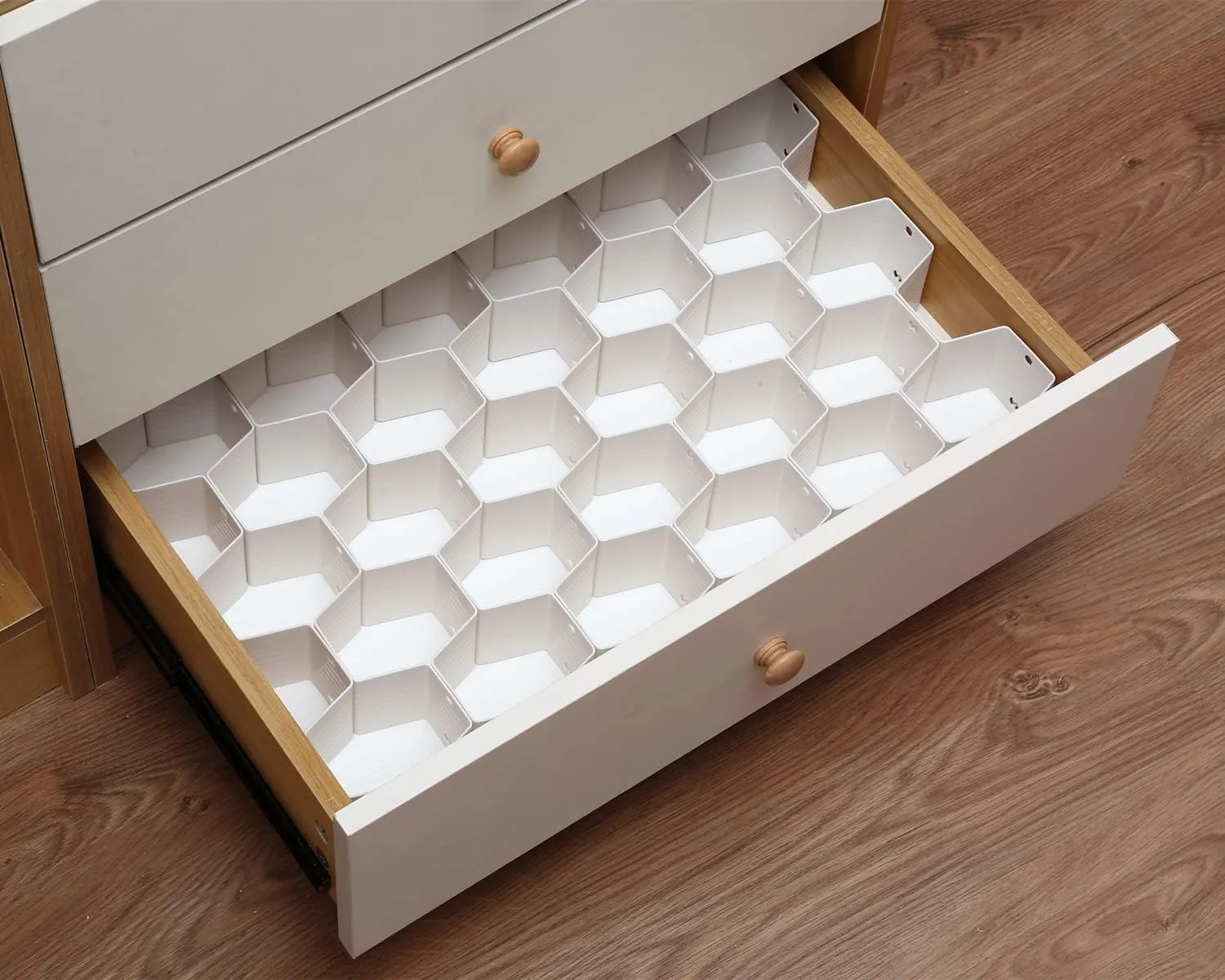 Honeycomb drawer organizer and divider, underwear, socks, tie sorter, office supplies and sundry sorting 32 pieces (White)