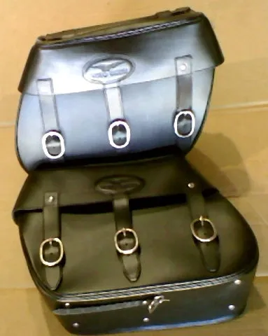 LEATHER SADDLEBAG KIT (#03480058)