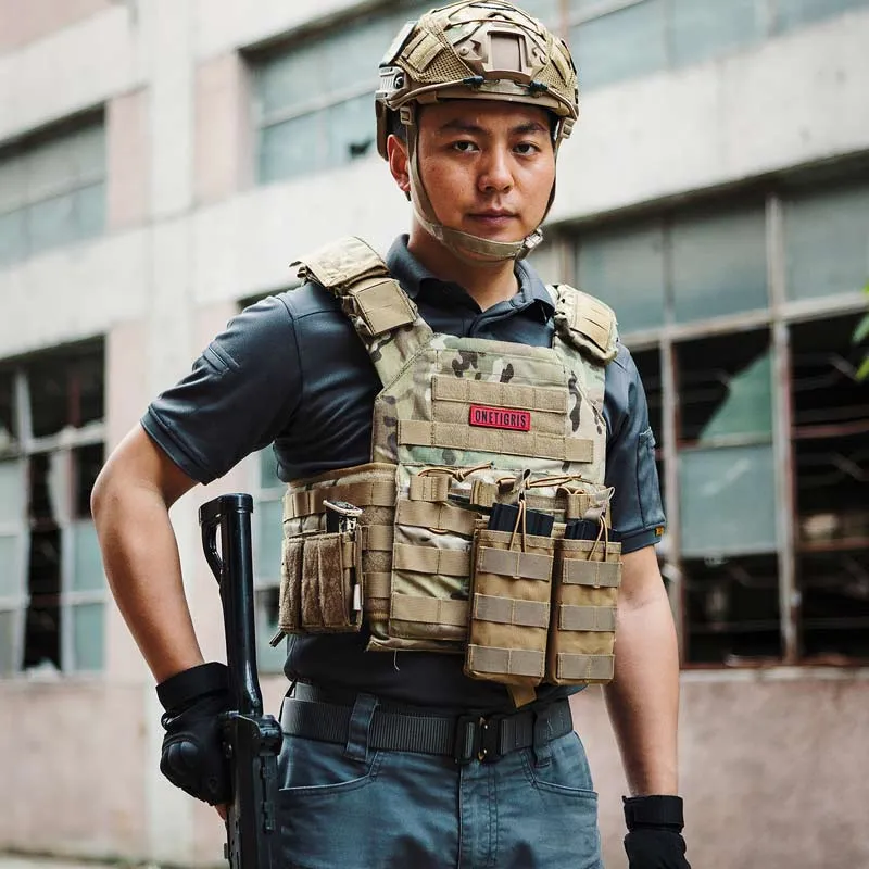 Mag Pouch 09