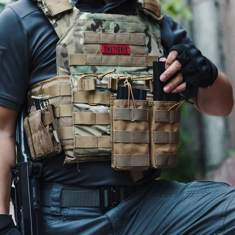 Mag Pouch 09