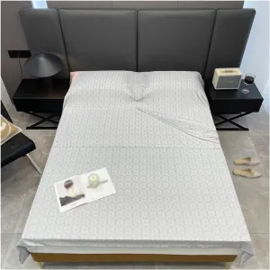 Sleeping Bag Liners Tencel Sleeping Bag, Outdoor Portable Sleeping Bag Lined Bed Sheet, for Travel, Hotels, Camping, and Family Single Double Beds, 3 Sizes