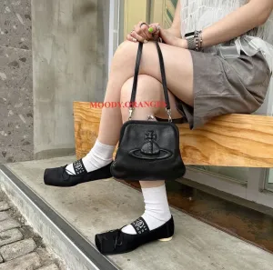 Vivienne Westwood Black Chelsea Bag (Vegan)